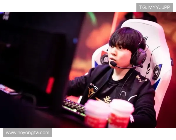 LNG战队以99分稳居精英赛积分榜首位追赶者紧随其后